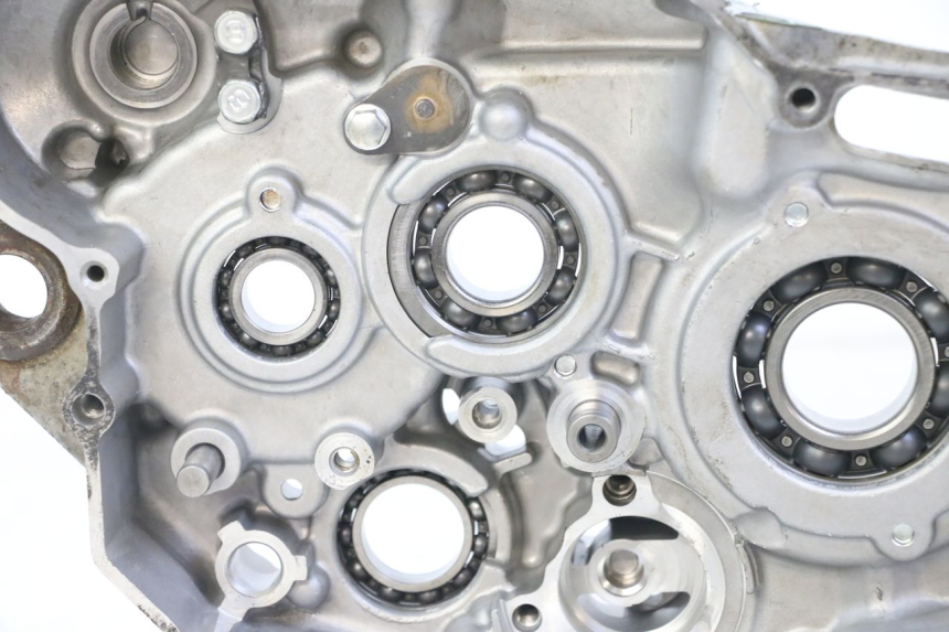 photo de RIGHT ENGINE CRANKCASE YAMAHA YZ-F YZF 250 (2007 - 2013)