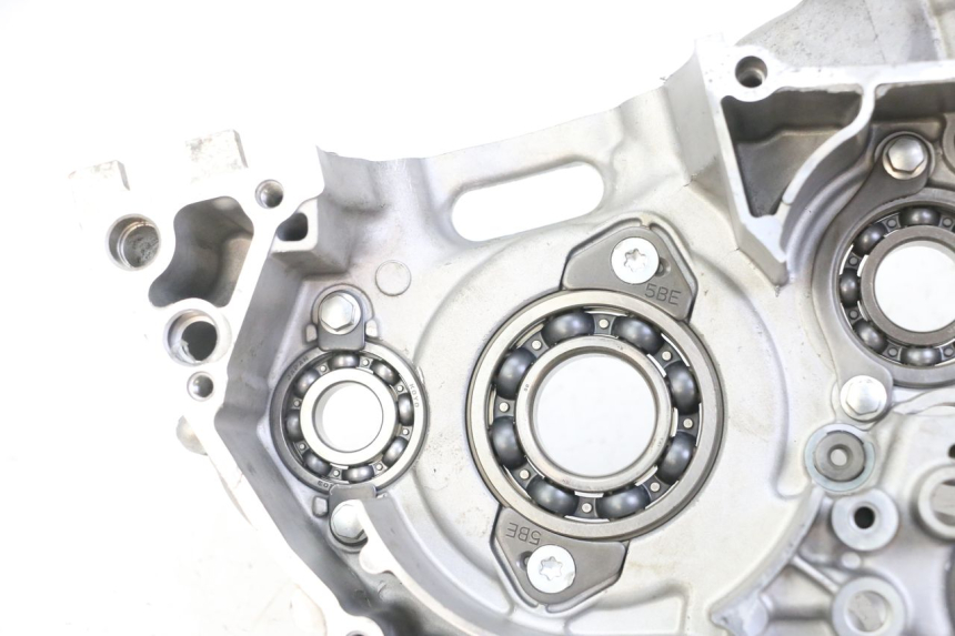 photo de RIGHT ENGINE CRANKCASE YAMAHA YZ-F YZF 250 (2007 - 2013)
