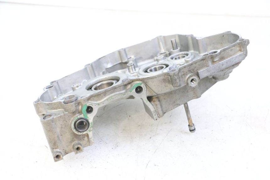 photo de RIGHT ENGINE CRANKCASE YAMAHA YZ-F YZF 250 (2007 - 2013)