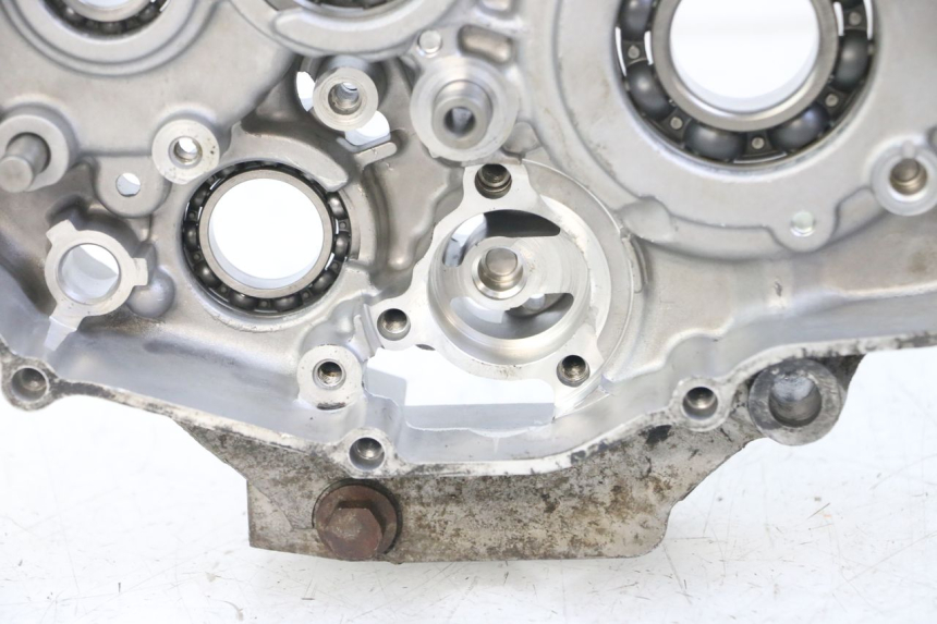 photo de RIGHT ENGINE CRANKCASE YAMAHA YZ-F YZF 250 (2007 - 2013)