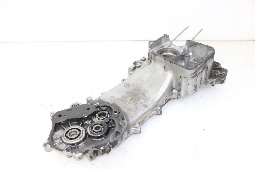 photo de LEFT ENGINE CRANKCASE KYMCO AGILITY 4T 50 (2005 - 2018)