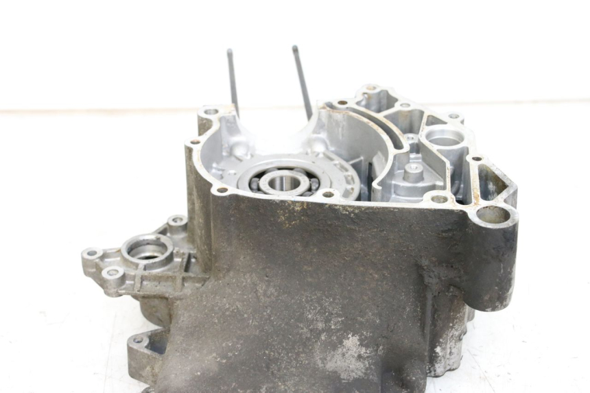 photo de LEFT ENGINE CRANKCASE APRILIA SCARABEO 100 (2003 - 2012)