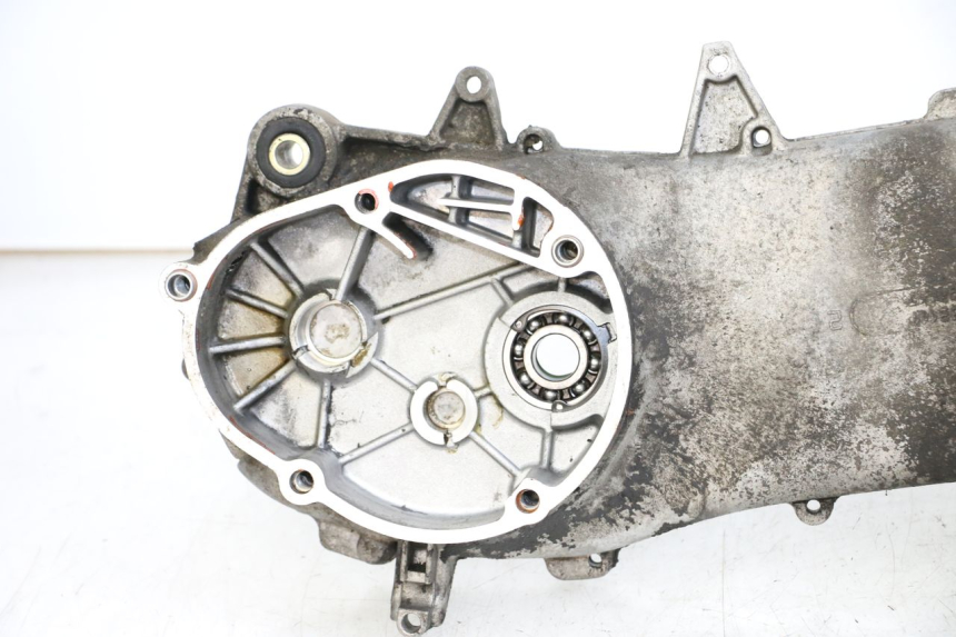 photo de LEFT ENGINE CRANKCASE APRILIA SCARABEO 100 (2003 - 2012)