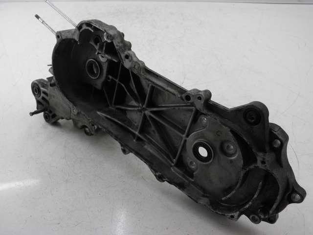 photo de LEFT ENGINE CRANKCASE BENZHOU YY50QT31 VINTAGE 50 (2009 - 2012)