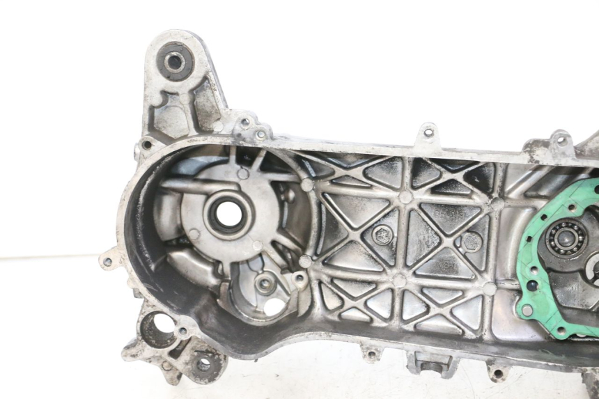photo de LEFT ENGINE CRANKCASE PEUGEOT CITYSTAR 50 (2013 - 2017)