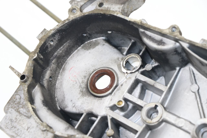 photo de LEFT ENGINE CRANKCASE REVATTO FUTURA GT 125 (2006 - 2008)