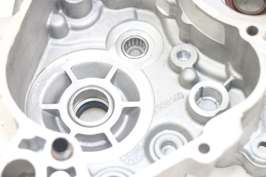 photo de LEFT ENGINE CASE GILERA RK 50 (1996 - 1999)
