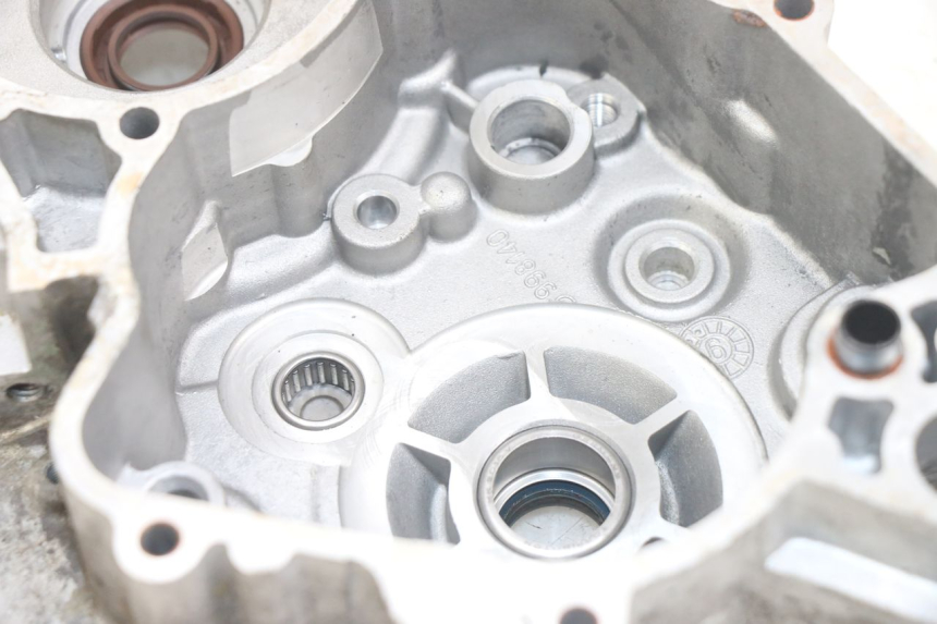 photo de LEFT ENGINE CASE GILERA RK 50 (1996 - 1999)
