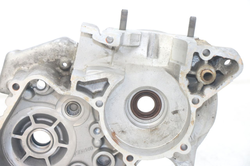 photo de LEFT ENGINE CASE GILERA RK 50 (1996 - 1999)