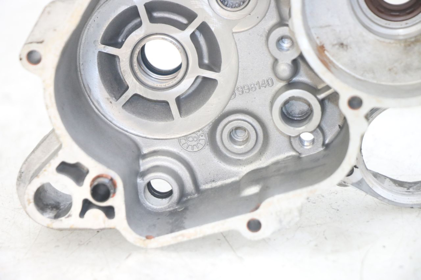 photo de LEFT ENGINE CASE GILERA RK 50 (1996 - 1999)