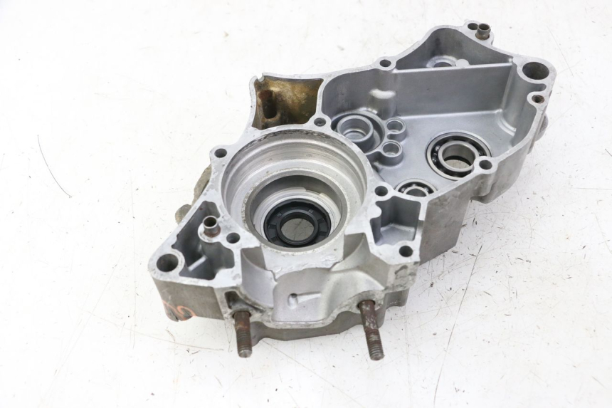 photo de LEFT ENGINE CRANKCASE KAWASAKI KX 65 (2000 - 2019) - Detailed visual inspection