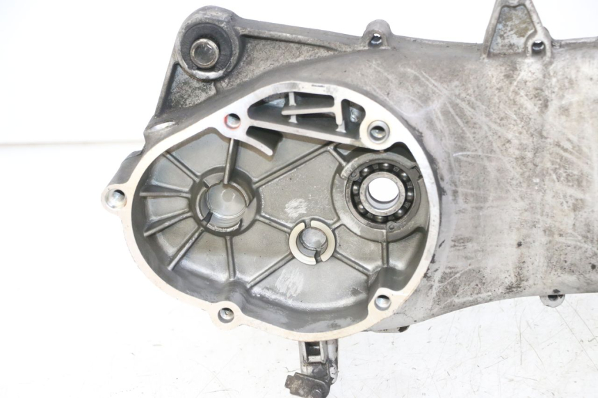 photo de LEFT ENGINE CRANKCASE PIAGGIO NEW TYPHOON 50 (2010 - 2017)