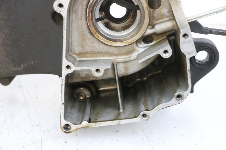 photo de LEFT ENGINE CRANKCASE SYM ORBIT III 3 4T 50 (2021 - 2025) - Additional view of the item