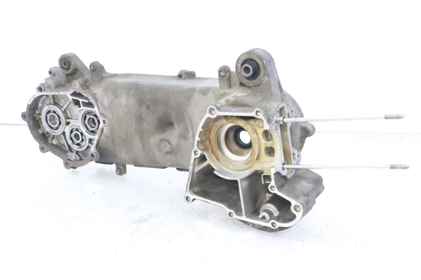 photo de LEFT ENGINE CRANKCASE MBK OVETTO 4T 50 (2008 - 2016)