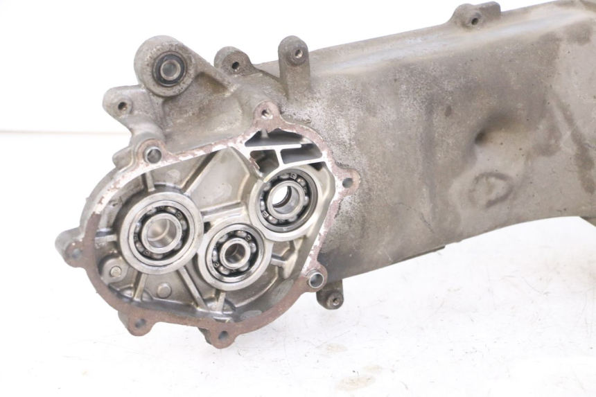 photo de LEFT ENGINE CRANKCASE MBK OVETTO 4T 50 (2008 - 2016)