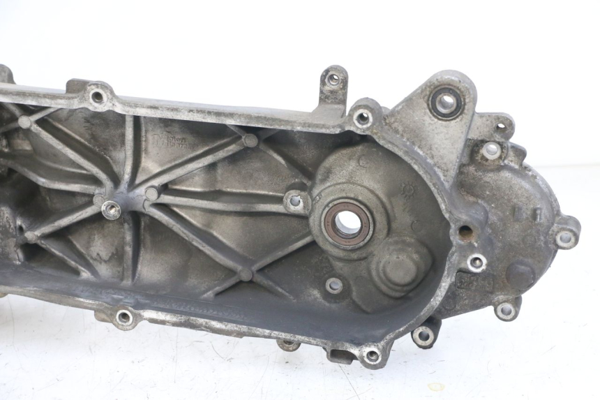 photo de LEFT ENGINE CRANKCASE MBK OVETTO 4T 50 (2008 - 2016)