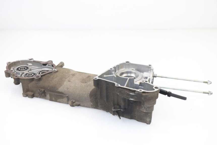 photo de LEFT ENGINE CRANKCASE MBK OVETTO 4T 50 (2008 - 2016)