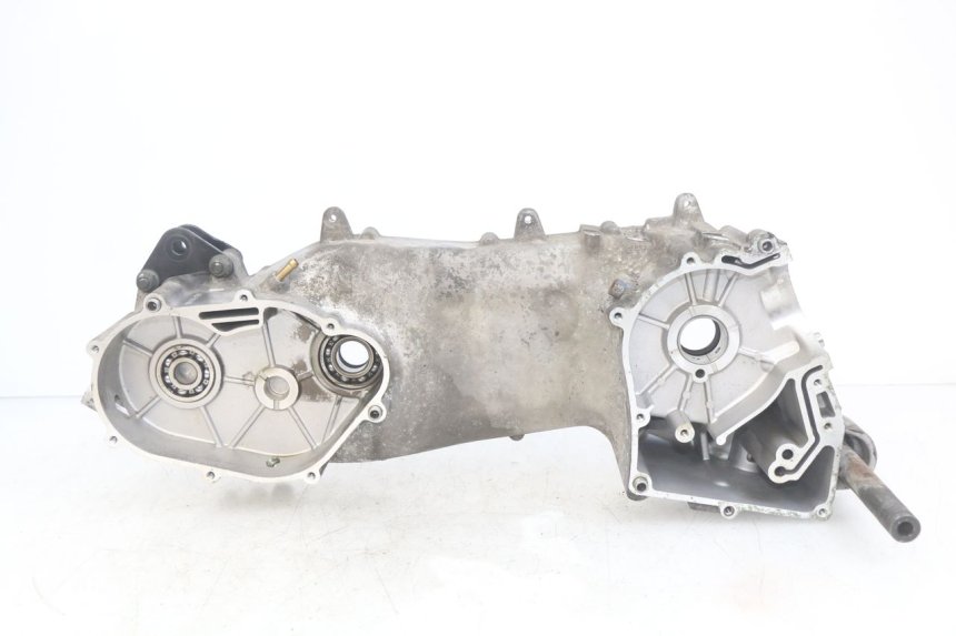 photo de LEFT ENGINE CASE APRILIA SCARABEO LIGHT 125 (2007 - 2011)