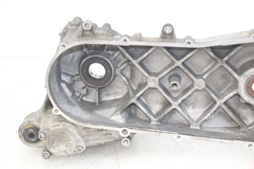 photo de LEFT ENGINE CASE APRILIA SCARABEO LIGHT 125 (2007 - 2011)