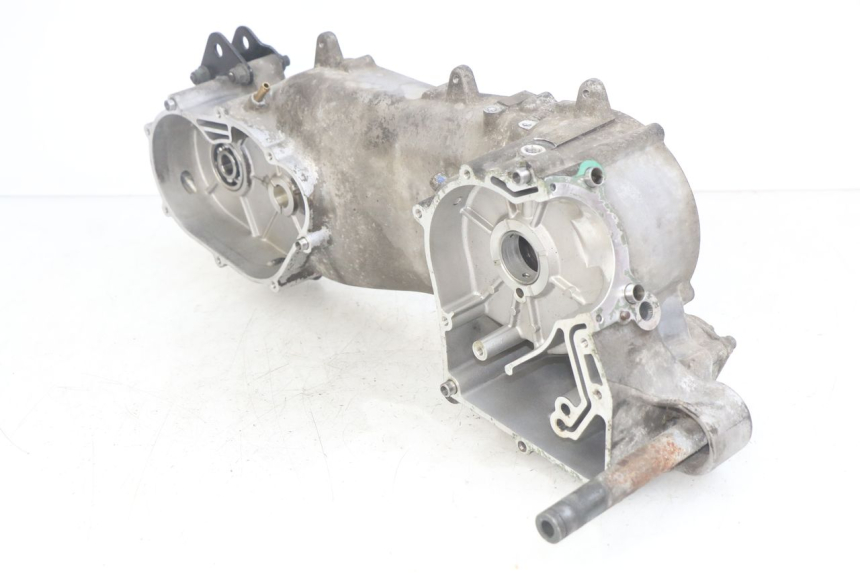 photo de LEFT ENGINE CASE APRILIA SCARABEO LIGHT 125 (2007 - 2011)