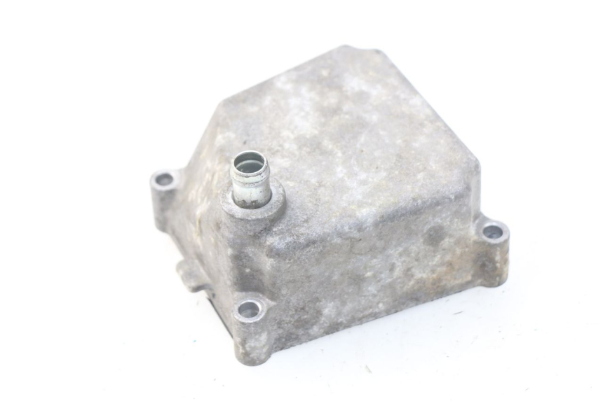 photo de LEFT ENGINE CRANKCASE SUZUKI GSR 600 (2005 - 2012)