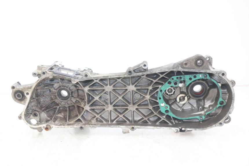 photo de LEFT ENGINE COVER PEUGEOT TKR TREKKER FURIOUS 50 (2005 - 2014)