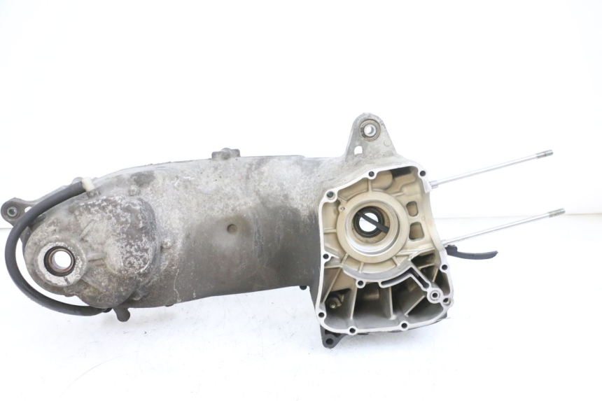 photo de LEFT ENGINE CRANKCASE YAMAHA X-MAX XMAX 125 (2010 - 2014)