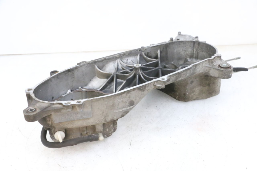 photo de LEFT ENGINE CRANKCASE YAMAHA X-MAX XMAX 125 (2010 - 2014)