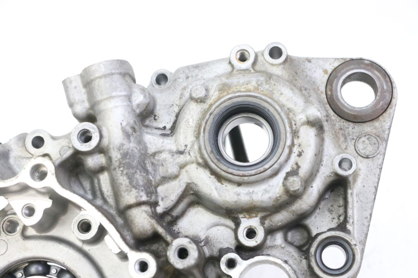 photo de LEFT ENGINE CRANKCASE YAMAHA YZ-F YZF 250 (2007 - 2013)