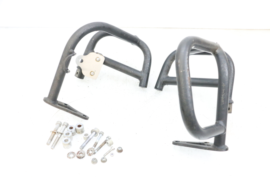 photo de ENGINE CYLINDER HEAD COVER YAMAHA FJR ABS 1300 (2006 - 2012) - Main view