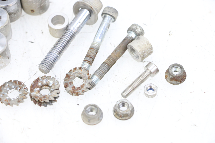 photo de ENGINE CYLINDER HEAD COVER YAMAHA FJR ABS 1300 (2006 - 2012) - Alternative perspective