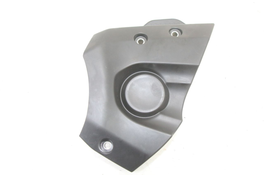 photo de SPROCKET COVER YAMAHA TRACER 7 700 (2020 - 2024) - Zoom on usage condition