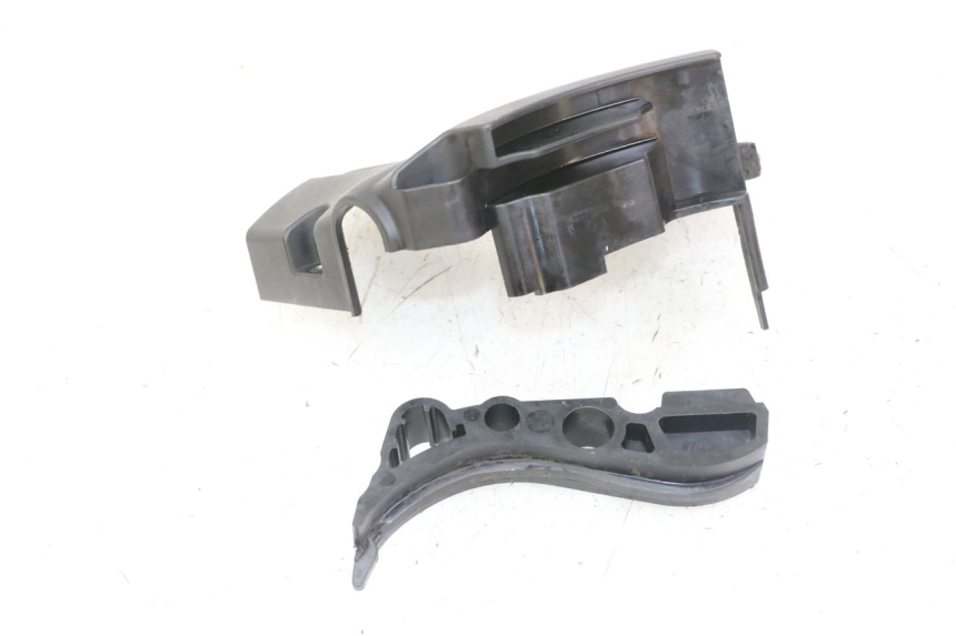 photo de SPROCKET COVER YAMAHA XJ6 ABS 600 (2008 - 2016)