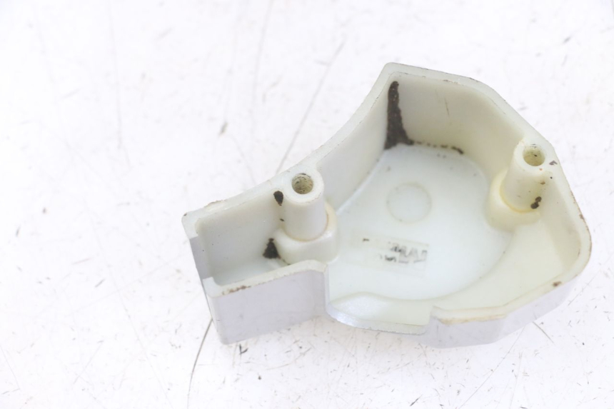 photo de OIL PUMP COVER PEUGEOT XP6 50 (1997 - 2003)