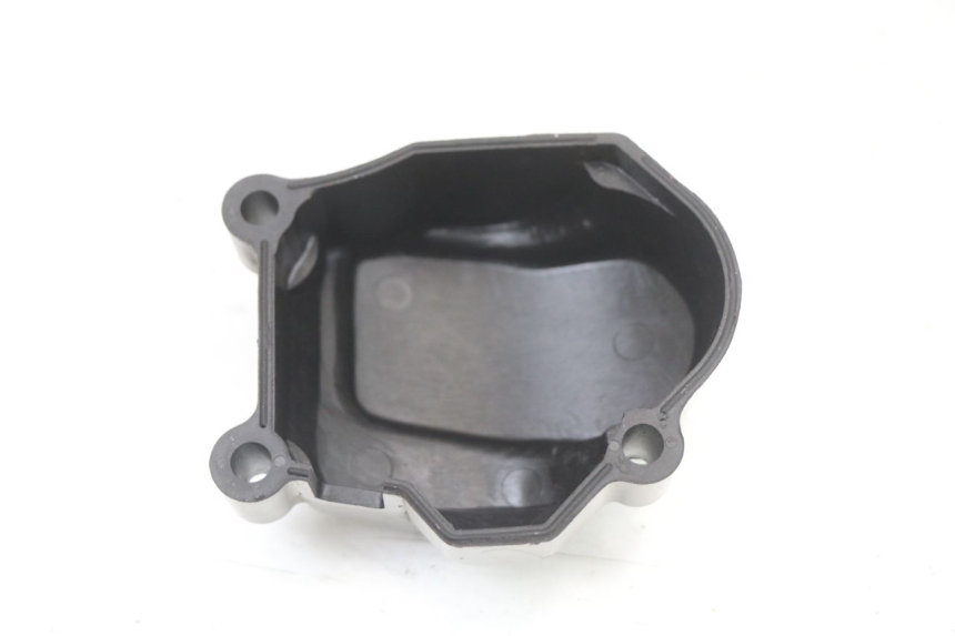 photo de OIL PUMP COVER YAMAHA TDR DELTABOX 125 (1993 - 2003)