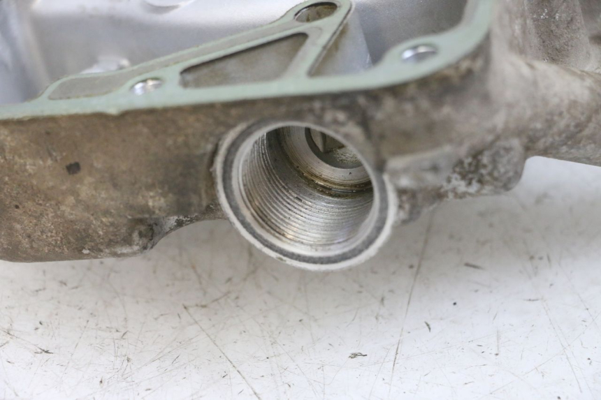 photo de STATOR COVER PEUGEOT KISBEE 4T 50 (2010 - 2017) - Technical close-up