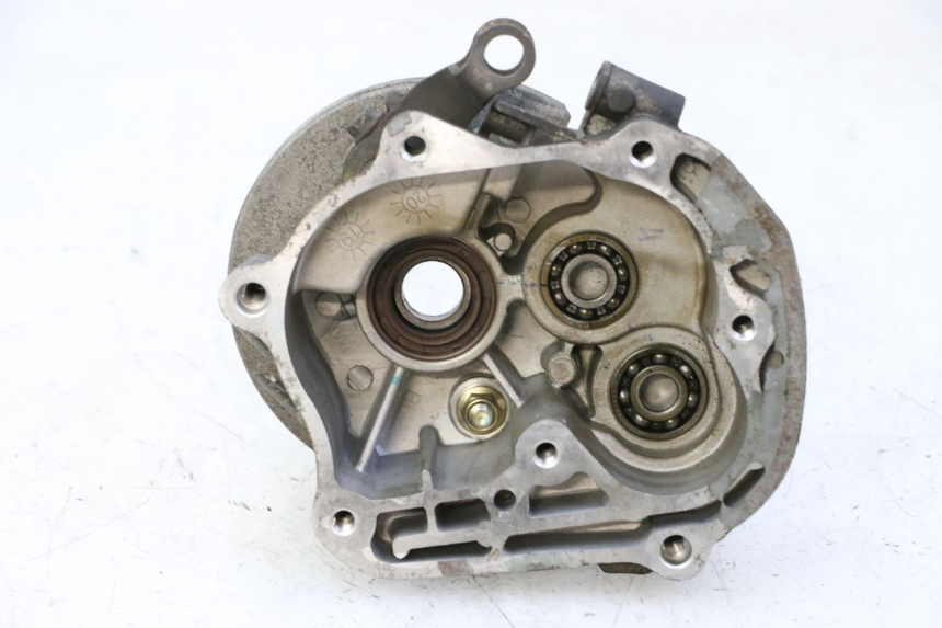 photo de REAR WHEEL SHAFT COVER SYM CROX 4T 50 (2016 - 2023)