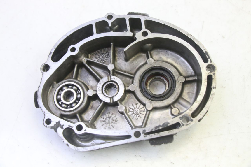 photo de REAR WHEEL SHAFT COVER KYMCO GRAND DINK 125 (2008 - 2014)