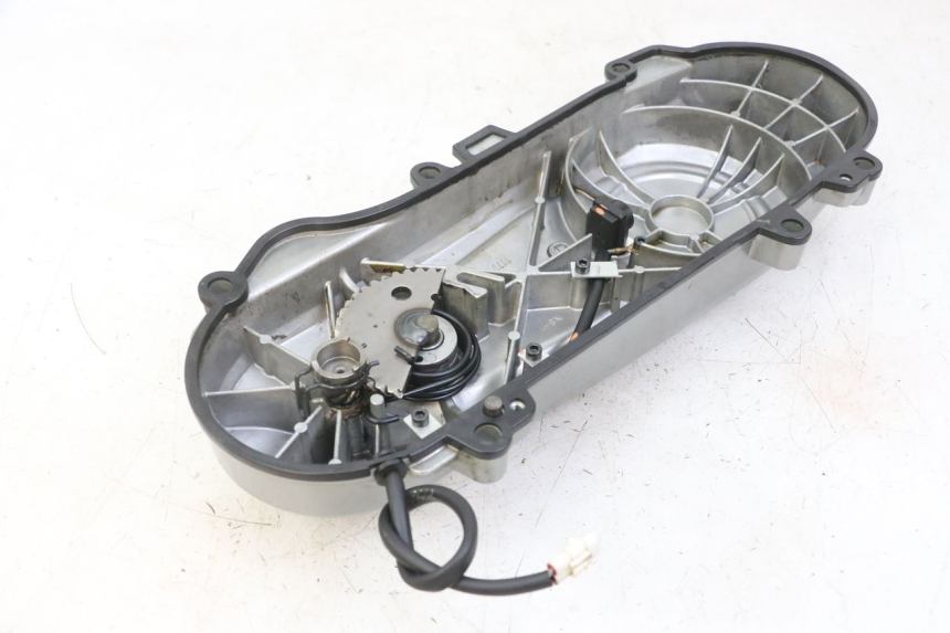 photo de DRIVE BELT COVER PEUGEOT KISBEE 2T 50 (2018 - 2022)