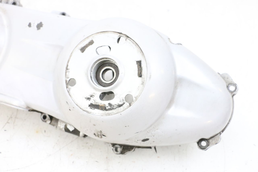 photo de VARIATOR COVER PIAGGIO X8 125 (2004 - 2007) - Detailed visual inspection