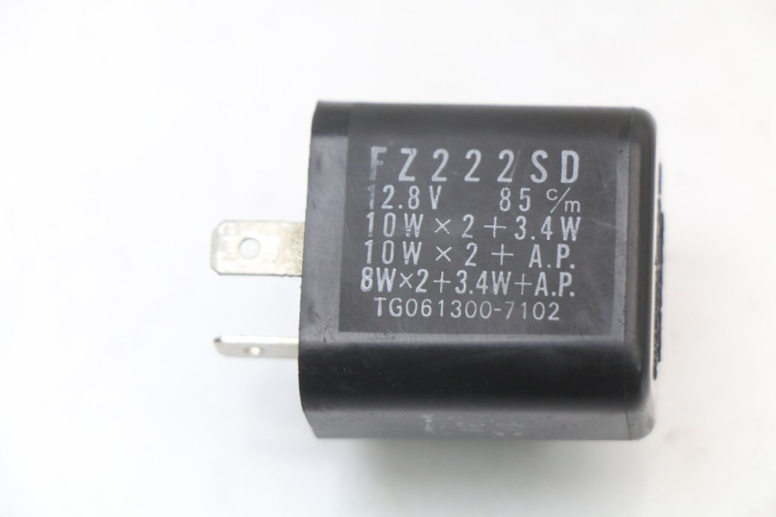 photo de TURN SIGNAL RELAY APRILIA SCARABEO GT 125 (1999 - 2007)