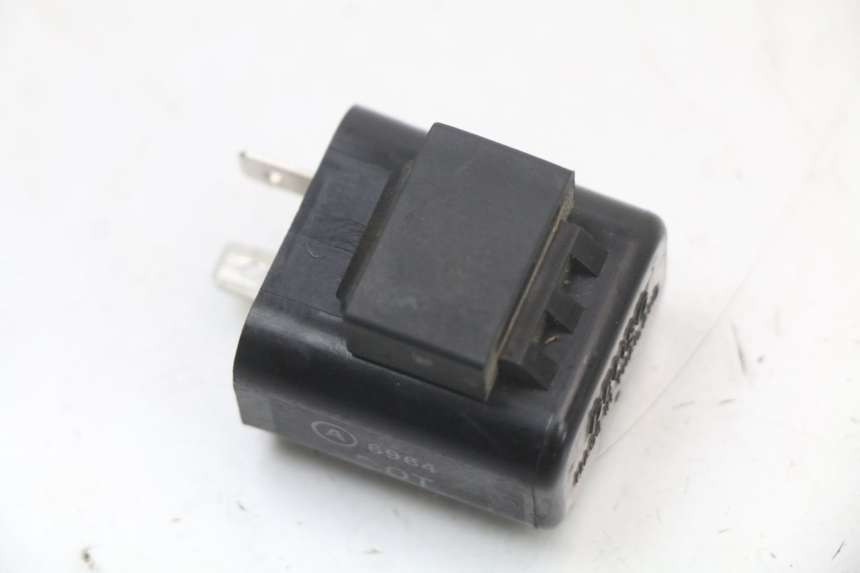 photo de TURN SIGNAL RELAY APRILIA SCARABEO GT 125 (1999 - 2007)