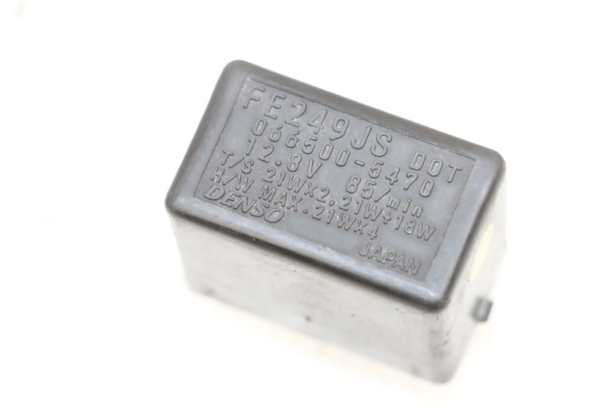 photo de TURN SIGNAL RELAY SUZUKI BURGMAN 650 (2013 - 2020)