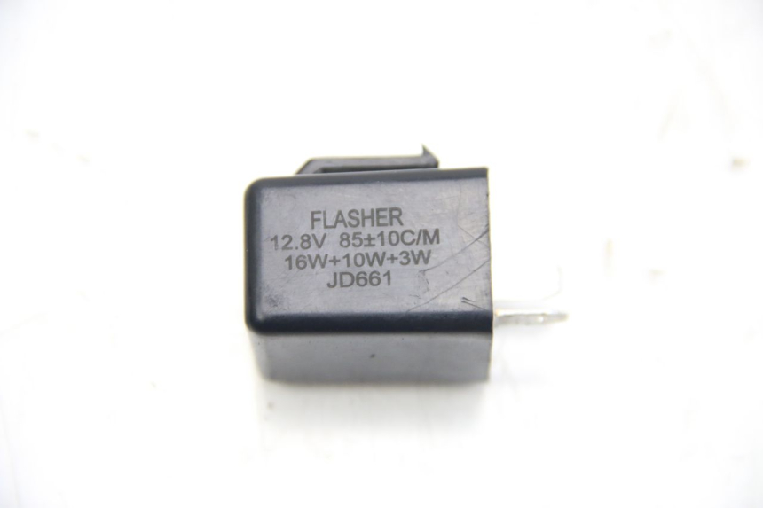 photo de FLASHER RELAY ECCITY ARTELEC 670 1 (2013 - 2017)