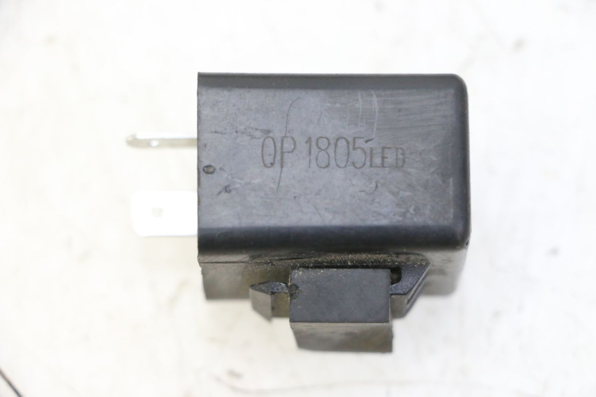 photo de TURN SIGNAL RELAY STAHO FH 50 (2018 - 2019)