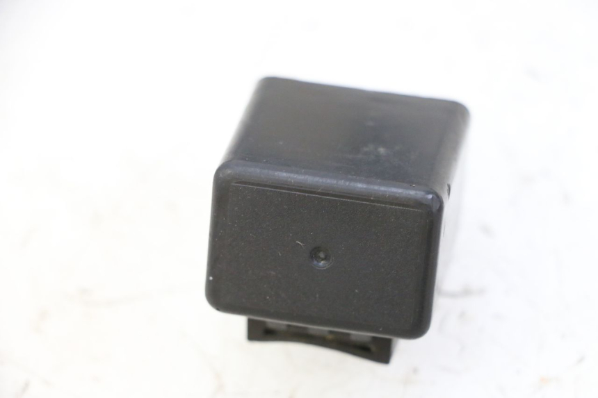 photo de TURN SIGNAL RELAY STAHO FH 50 (2018 - 2019)