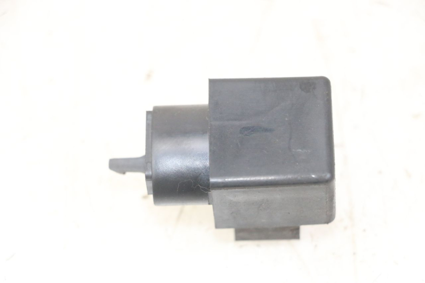 photo de TURN SIGNAL RELAY HONDA FORZA ABS 300 (2013 - 2019)