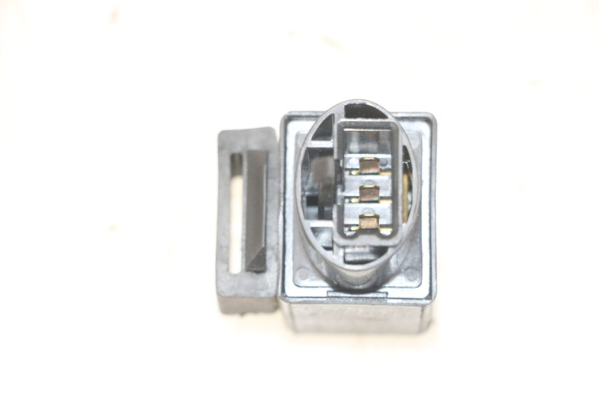 photo de TURN SIGNAL RELAY HONDA FORZA ABS 300 (2013 - 2019)