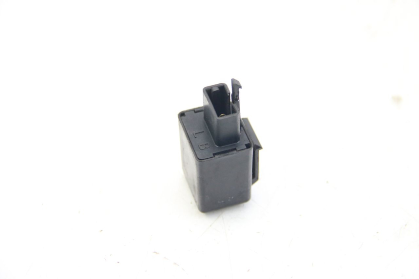 photo de FLASHER RELAY YAMAHA FZS FAZER 600 (2001 - 2003)