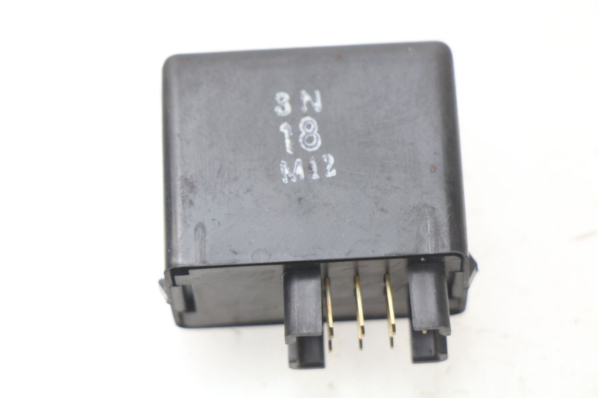 photo de TURN SIGNAL RELAY SUZUKI GSX-R GSXR 750 (2011 - 2016)